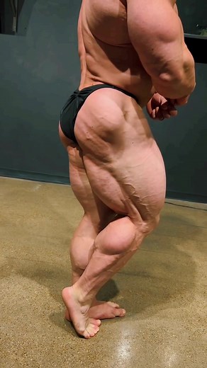 Hunter Labrada listo para buscar su pase al Mr Olympia 2024 ! ⭕️🔥 #bodybuilding #bodybuilder #mrolympia #fisicoculturismo #open #cutting #strong