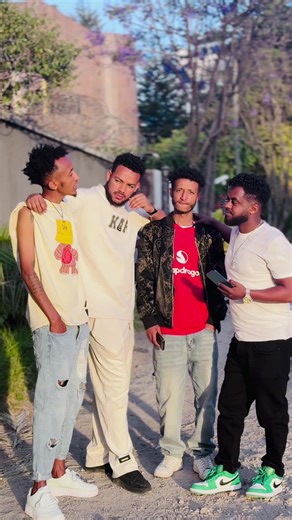 Roast Night with @Esam_zain 😂 @Dani Roast 🐐 @Dani Roast 🐐 @Dani Roast 🐐 @mulejos3 @henok #daniroast #danirost #jondaniel #takur #adonay