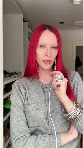 Compliment data- a series where we look at the hard data 📈 how many compliments I get I trust strangers more than I trust the algorithm- let’s see what they like the most #compliments #fashiondata #uniqueclothing #outfitinspiration