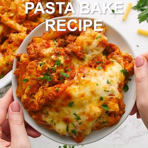 44K views · 1.3K reactions | This Pasta Bake recipe is an easy make-ahead meal that can be made with ziti, rigatoni, or penne. It's filled with a meaty marinara sauce and topped with a cheesy ricotta mixture and mozzarella cheese. Recipe: https://thecozycook.com/pasta-bake-recipe/ | The Cozy Cook | Facebook