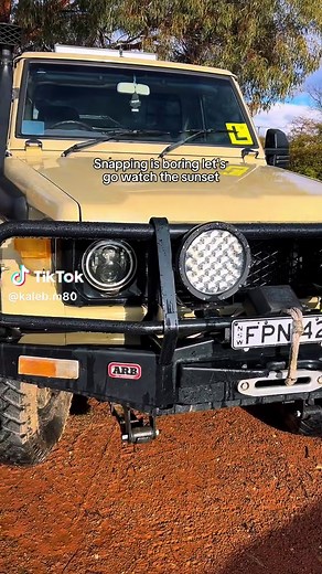 Exploring the 75 Series Land Cruiser for Off-Road Adventures
