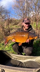 68K views · 668 reactions | Zigging in the Spring sunshine ☀️  Mark Pitchers taking full advantage of the sunshine with the Edges Zig Float Kit  | Fox International | Facebook