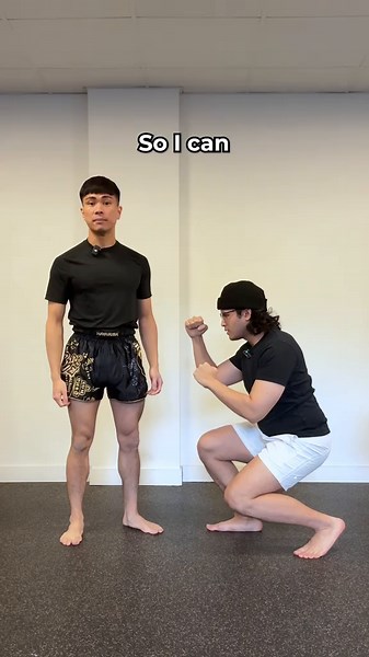 How to defend a nut shot. Follow for more tips 🥊💪 #mma #selfdefense #fighting #boxing