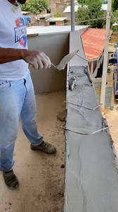 1.5M views · 10K reactions | Preenchendo o peitoril do terraço ⚒️ #PEDREIRO #reboco #construção #Obra #reforma #dicas | Daniel pedreiro | Facebook