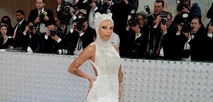 Doja Cat Poses Sultrily In Cat Suit On Instagram