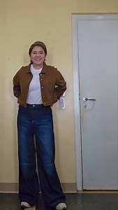 ✨Everyday is a chance to begin again.✨wearing @benchtm makeup by @rosita_colapo #funfuntyangamy #outfitinspoformoms | Amy Perez