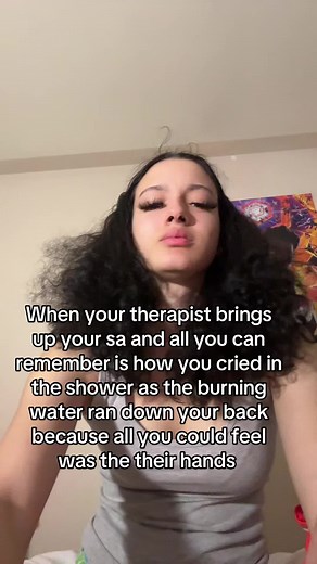 Aaliyah👽 (@yoo.mama00)’s videos with Mom Told Me Everything Will Be Okay - Gab Sadie