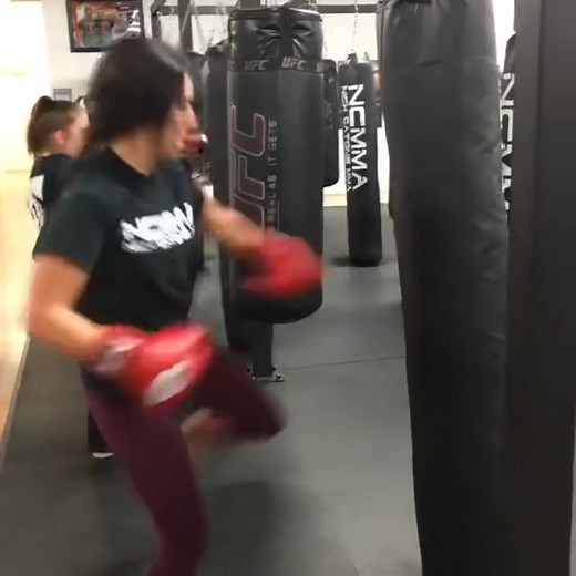 Get in the best shape of yoyr life regardless of age or yoyr fitness level. We meet you right where yku are at. The FitSmart™️ Challenge is a nationwide weighy loss program gosted at select gyms. #nevertoolate #weightloss #weightlosschallenge #fyp #motivation #fitsmart #fitsmartchallenge #fitnessmotivation