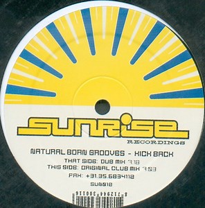 Natural Born Grooves - Kick Back
