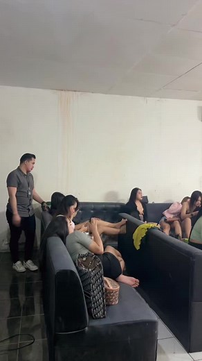 Wins karaoke (@winskaraoke)’s videos with Dj Tania - (Full Bass) - Wan Venox