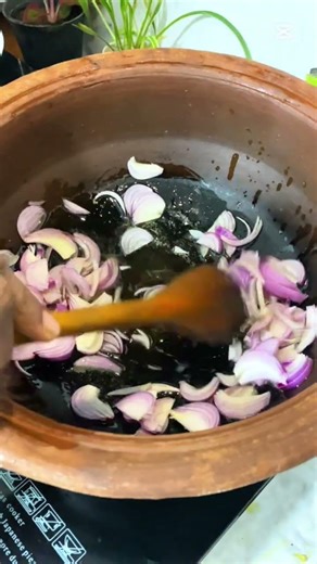 🍗🔥 Simple Chicken Biryani 🍚Full masala – full taste 🤤#BiryaniKing #FoodShorts#food#cooking#lchicken