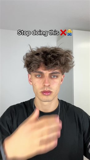 Guide to Hair Styling Powders for Different Face Shapes