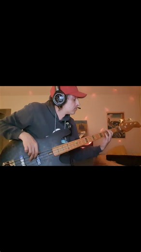 Sade - smooth operator (bass solo by Brunaldo4)