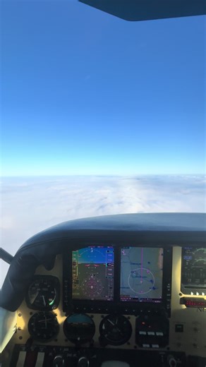 Exploring Multi-Engine Aviation for Aspiring Pilots