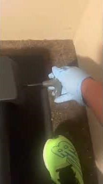 Easy way to adjust the running belt in the treadmill Proform TL.