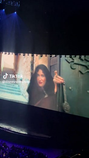 The first look at Kathryn Hahn as Mother Gothel in Tangled from the D23 Expo!!! #Tangled #KathrynHahn #Disney