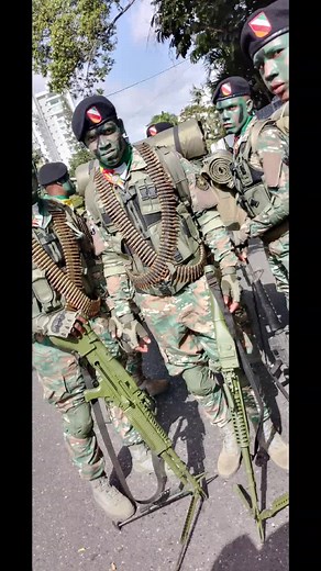 Military Uniforms and Gear: A Detailed Overview