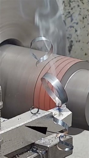 turning operation (chip formation)