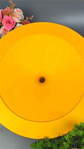 Shivam Yadav on Instagram: "Marble_run_🟡_Satisfying_Balls⏯️_Slow_motion_#dominogirl_#marblerun"