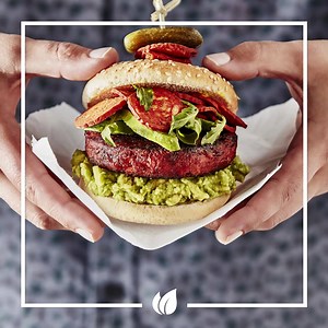 11K views · 41 reactions | “Isn’t vegan food really bland?” 樂 We’re here to sort the Meat Free Monday myths from the facts  | Iceland Foods | Facebook