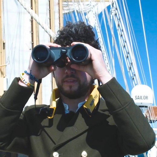 Is water wet? It feels pretty wet to me 💦. Here's a video about the science of how wet water actually is (these days)... The surprising thing is that it isn't very wet at all. There's also a bit about microplastics 🎲 and why they're causing so much damage to nature. I made this on a voyage across the North Sea, whilst I was making a much more important video 📽 called Plastic In The Air 👉 www.facebook.com/ScienceInTheBath/videos/148018219979434/ --- Please spread the knowledge 🧶... --- I mak