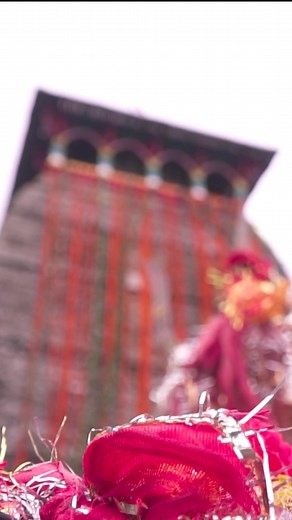 The Chopta Chandrashila Trek is a delightful Himalayan sojourn. Beginning from the charming hamlet of Chopta in Uttarakhand, India, this trail leads through lush rhododendron forests, picturesque meadows, and culminates at the summit of Chandrashila. The highlight of this trek is witnessing the 360-degree panoramic view from the summit, with the mighty Nanda Devi peak as a backdrop. Along the way, trekkers also encounter Tungnath Mahadev, the world's highest Shiva temple, and the tranquil beauty