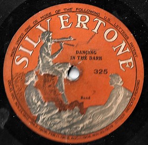 Columbia Band - Dancing In The Dark