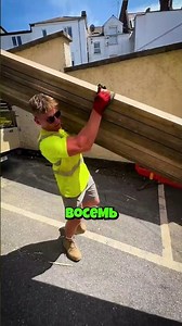 Bodybuilder vs. Builder😱