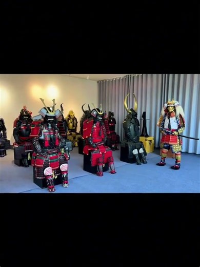 A Closer Look at the Handmade Samurai Armor by thesamuraiarmor.com #cosplay