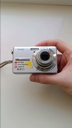 💿Scratchy screen memory burner - Kodak EasyShare M863 compact digital camera #Y2K #2000s #Digicam
