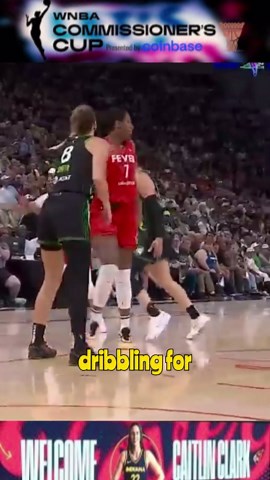 sophie cunningham clutch highlights: fever vs lynx commissioner's cup final