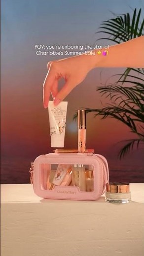 Charlotte's Mini Glow + Go Travel Beauty Bag🏝️💫 #charlottetilbury #makeupbag #travelmakeup