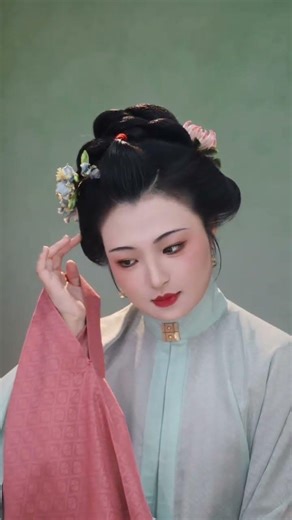 What a beautiful three-lock head#Wanming#Restore Hanfu#Hanfu makeup and styling#Classical