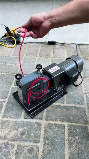 A machine that makes it easier to strip cable skin #shorts