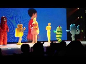Yo Gabba Gabba Live at Orpheum Theatre in Boston 2013 - Freeze Game