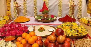 Hindu Prayer Home Stock Footage Video (100% Royalty-free) 1014246458 | Shutterstock