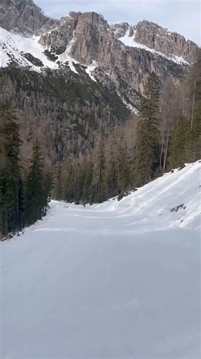 Ski Crash in Cortina: Hit from Behind and Sent Over the Edge! #crash #cortina #clifffall #fail
