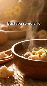 El Alimento Inca Que Podía Durar Años Sin Dañarse 🥔❄️✨ ¿Sabías que los incas podían conservar alimentos por años e incluso décadas gracias a una técnica llamada chuño? 😱❄️ Congelaban las papas de noche y las prensaban de día hasta quitarles toda el agua. El resultado era un alimento ligero, nutritivo y resistente, ideal para viajes largos y tiempos de escasez. ¡Una tecnología ancestral que aún se usa en los Andes! 🌄✨ #HistoriaDelPerú #Incas #Chuño #CulturaAndina #DatoCurioso #SabíasQue #Tecno