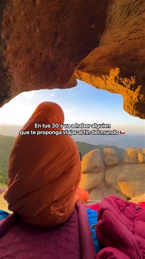 Chile Travel | Visit Chile 🇨🇱 on Instagram: "Hay invitaciones que no puedes dejar pasar y Chile está entre ellas 🙌. Descubre grandes paisajes, nuevas experiencias y mucho más. Agradecemos a todas las cuentas que hicieron posible este contenido ✨🇨🇱: IG @octaviaviajando / @tour365patagonia / @danielariasar / @nicopadillar / @rewkotours / @reels_travel_world / @max.canc / @gaston_aven. TikTok: @pucon.sup / @ric.cmc / @_andrea.sm___ / @photoexpeditionpatagonia / @jpdelaharpe / @mocho.choshuenco