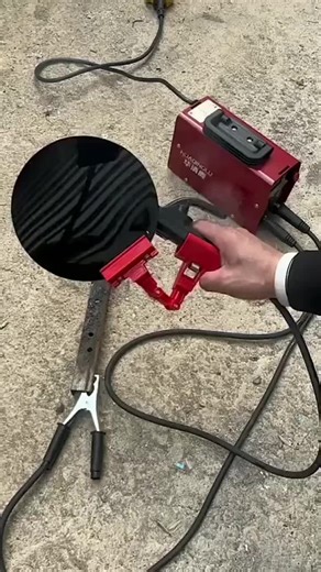 Practical Welding Techniques with CO2