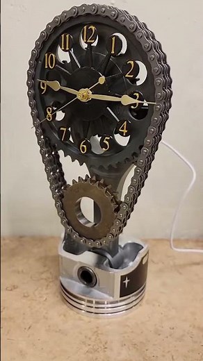 CHEVY SMALL BLOCK TIMING CHAIN CLOCK, MOTORIZED, ROTATING.