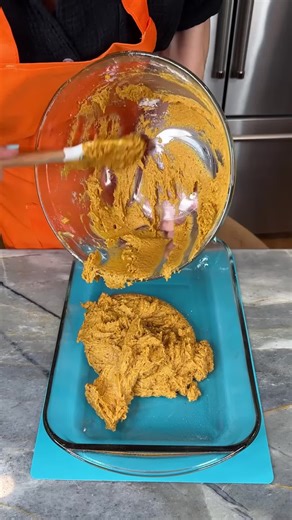 Easy 3-Ingredient Fall Cake Recipe