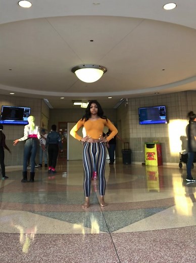 Wipe me down😍Ya’ll remember this?? This challenge used to eat down. I miss dancing #foryourpage #dance #majorette #wipeitdownchallenge #boosiebadazz