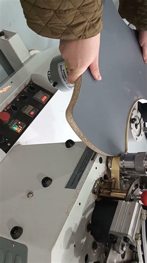 With a professional edge banding machine, the edge banding is this smooth! #machine