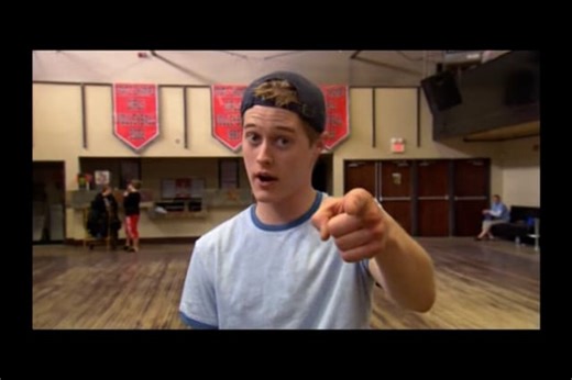 HSM3 Premier Featurette - Making Of A Musical - From Studio To The Big Screen