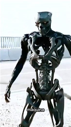 Sarah Connor vs la máquina más letal del futuro 🔥 #TerminatorDarkFate