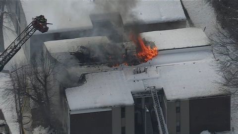 Firefighters battling blaze at Lindenwold, New Jersey apartment building | Haystack News