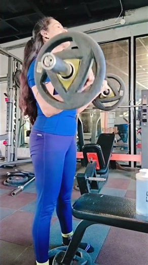 Biceps Workout for Girls 💪 | Toned Arms & Strong Biceps | Women’s Arm Workout #shorts