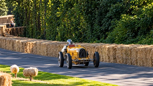 1926 Bugatti Type 35C features a long and slender racing body