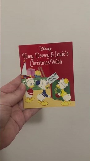 It's story time - Huey, Dewey & Louie's Christmas Wish
